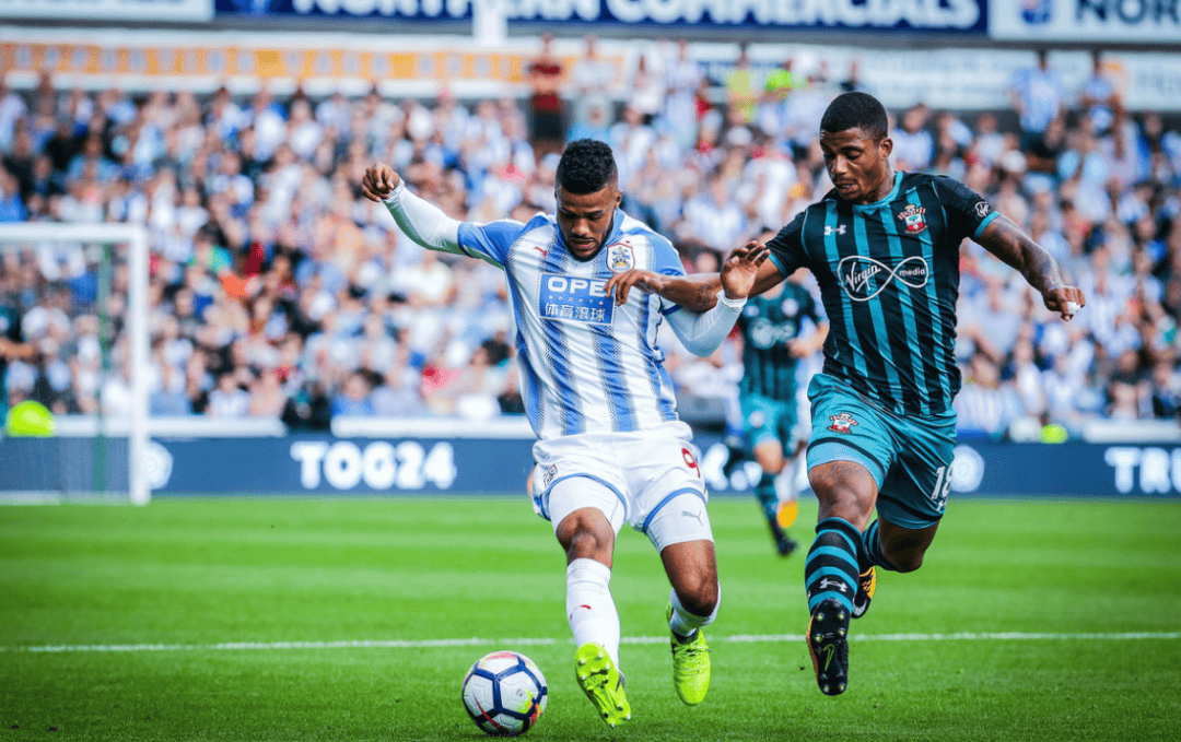 杏彩体育下载-西班牙联赛赛季首场热血之战引发关注(西班牙联赛赛季首场热血之战引发关注的球队)