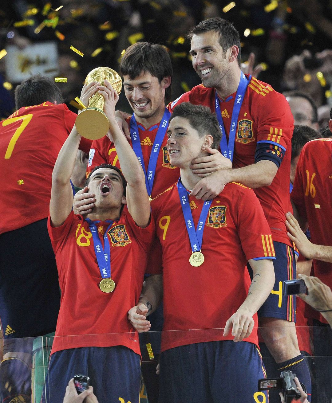 马德里竞技势如破竹，完胜对手(马德里竞技的比赛)