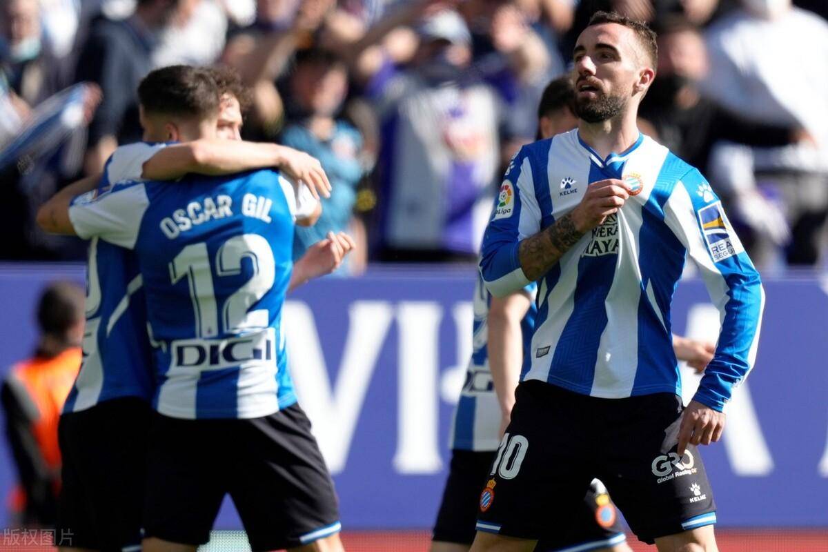 包含阿拉维斯惜败西班牙人,被对手扳平比分的词条 包含阿拉维斯惜败西班牙人,被对手扳平比分的词条