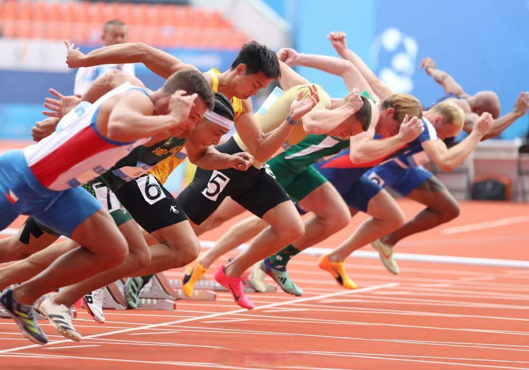 关于欧预赛赛场激情四射,球员奋力拼搏呈现实力的信息 关于欧预赛赛场激情四射,球员奋力拼搏呈现实力的信息