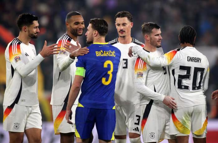 杏彩体育官网入口-关于欧国联比赛精彩绝伦，球场上掀起狂潮的信息