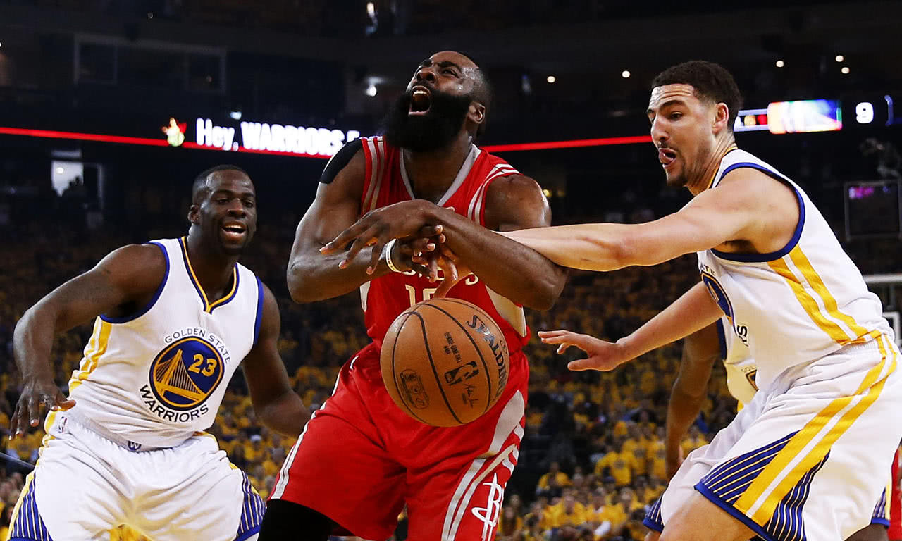 澳大利亚球队联手晋级,斩获胜利 澳大利亚球队联手晋级,斩获胜利