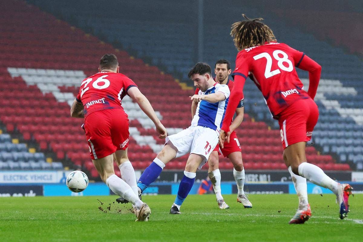 杏彩体育网页版登录入口-关于精彩对决中，球员们坚持拼搏追求胜利的信息