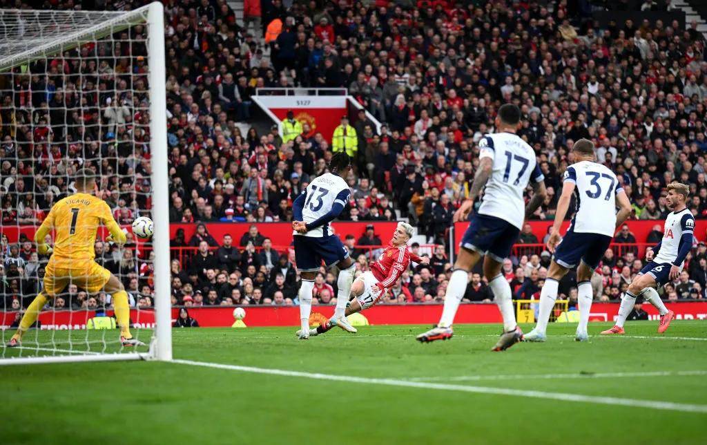 危机重重!球队眼看胜利需踏上征程 危机重重!球队眼看胜利需踏上征程