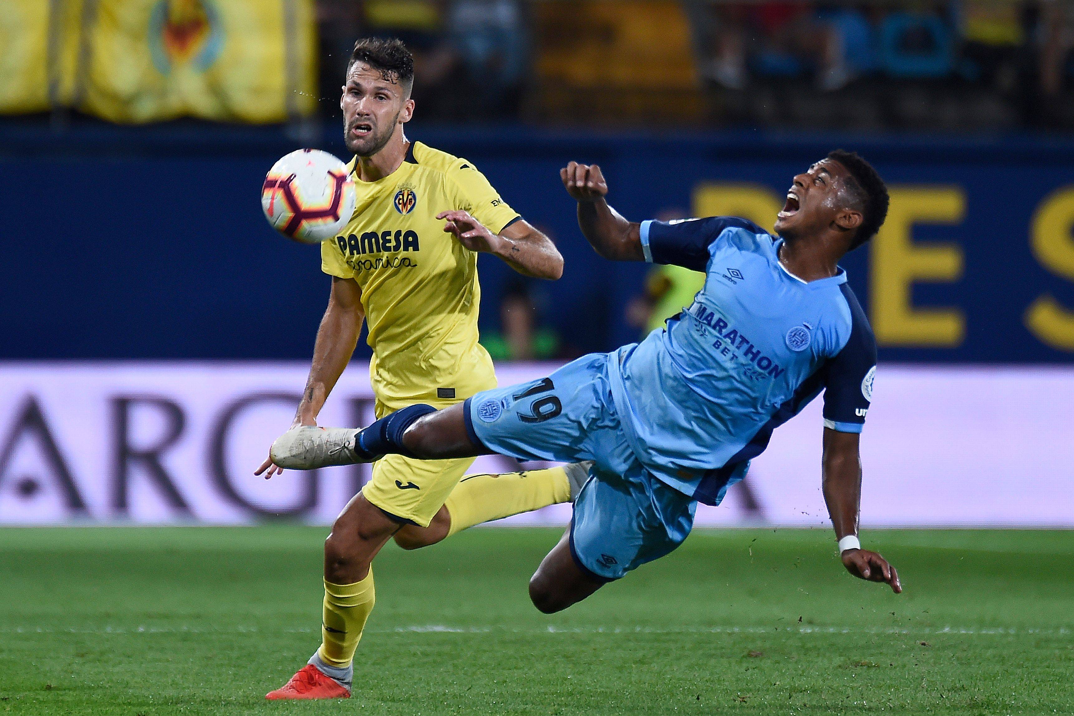 杏彩体育网站-西甲劲旅逆袭成功，晋级欧冠半决赛