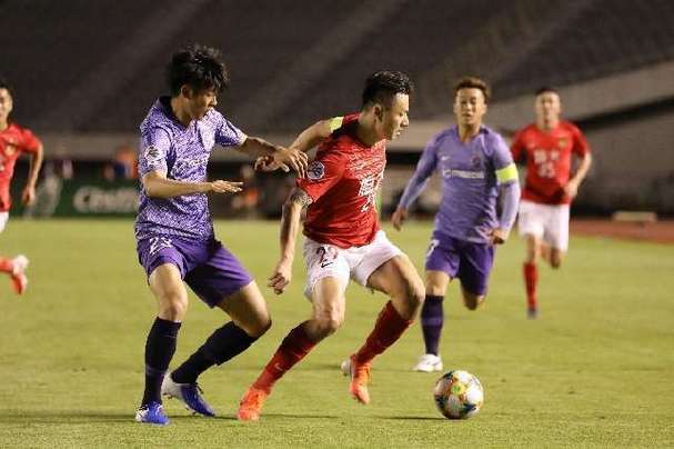 杏彩体育在线登录-首尔FC球员训练日常曝光，备战下轮比赛的简单介绍