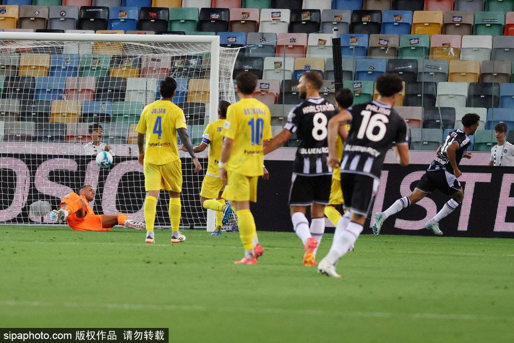 乌迪内斯主场告捷,球队士气飙升的简单介绍 乌迪内斯主场告捷,球队士气飙升的简单介绍