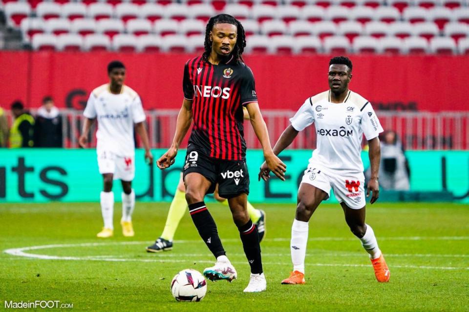 杏彩体育直播-包含斯特拉斯堡主场不敌波尔多，遭遇两连败的词条