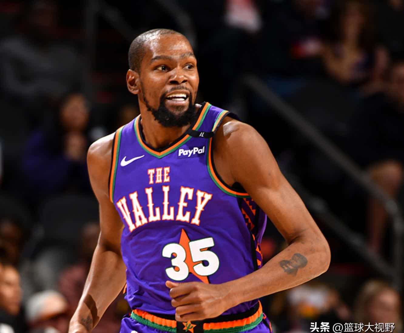 黄蜂取得对骑士的胜利的简单介绍 黄蜂取得对骑士的胜利的简单介绍