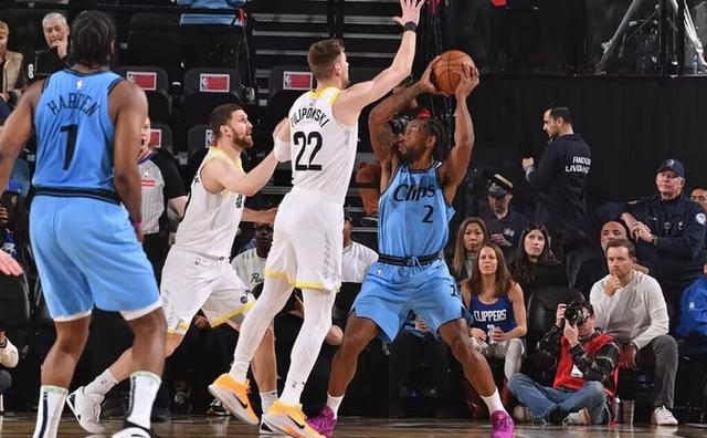 杏彩体育中国官网-关于快船客场负于国王，遭遇三连败！的信息