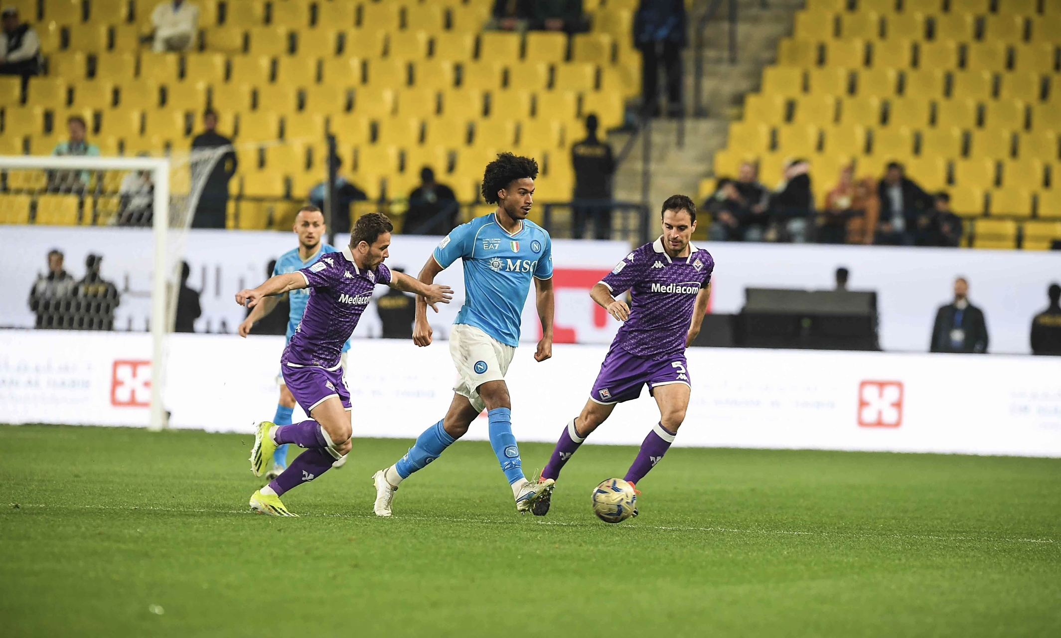 佛罗伦萨客场击败那不勒斯,提升信心的简单介绍 佛罗伦萨客场击败那不勒斯,提升信心的简单介绍